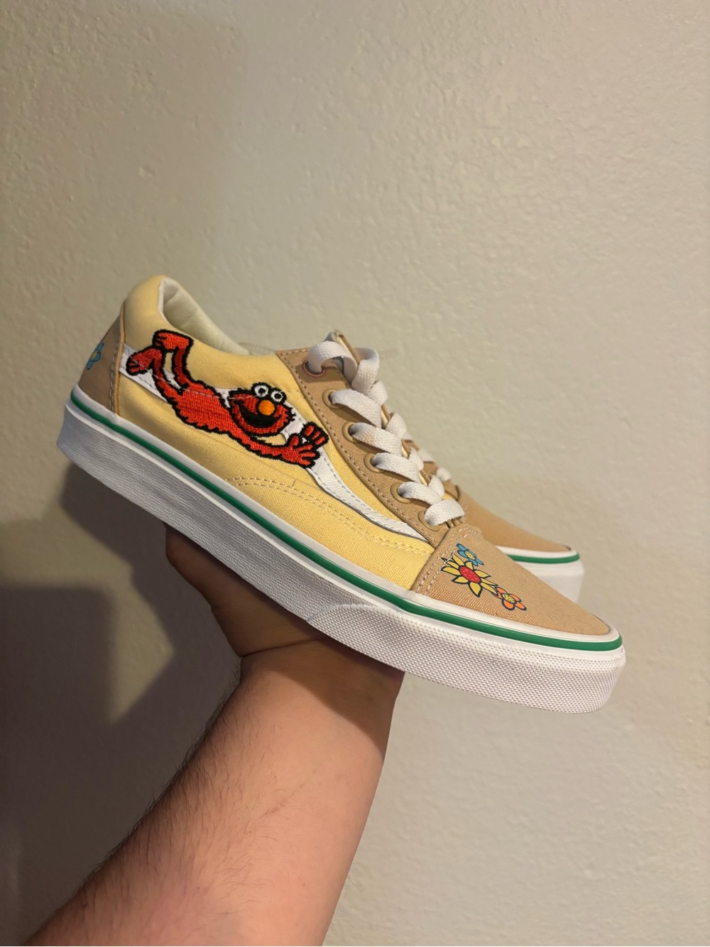 Vans Women Beige and Yellow Low-Top Canvas Sneakers with Elmo Embroidery